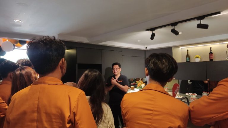 WhatsApp Image 2025-12-15 at 10.25